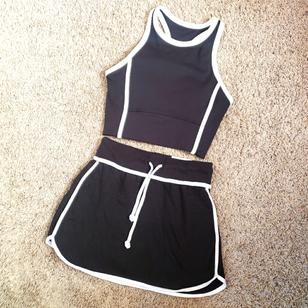 Stylish Black and White Athletic Set